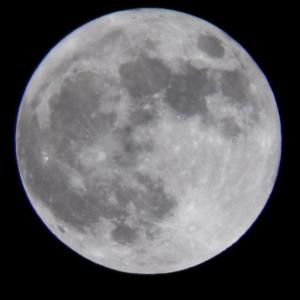 Super moon Super moon