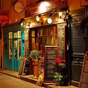 Paris Paris