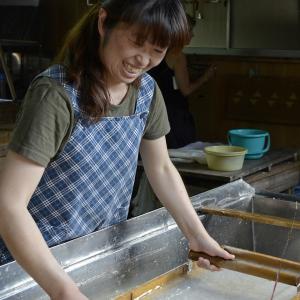 making washi paper making washi paper