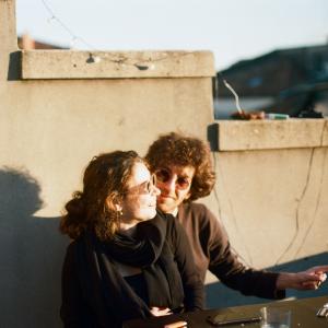 J’ai dansé sous les nuages Je suis perdue, la nuit, sans ton amour J’ai dansé sous les nuages Je suis perdue, la nuit, sans ton amour