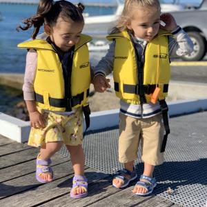 Twins first time on Daddy’s boat Twins first time on Daddy’s boat