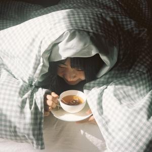 One morning in the winter. One morning in the winter.