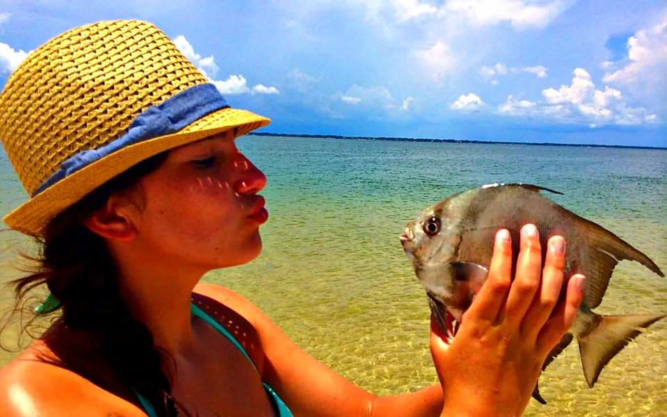 Kissy Fish Kissy Fish