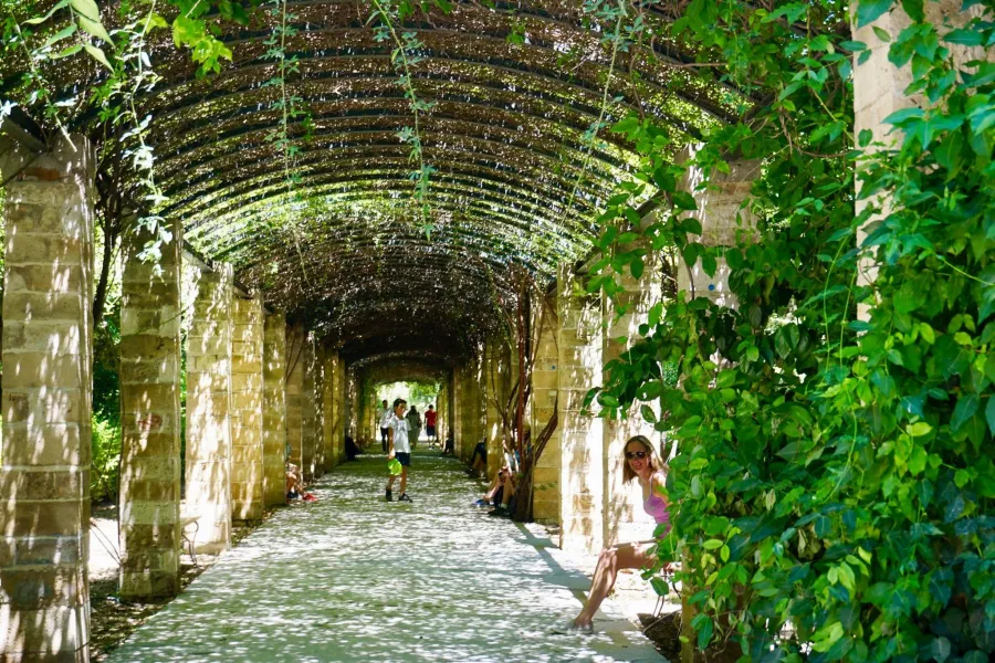 Majestic Gardens Majestic Gardens