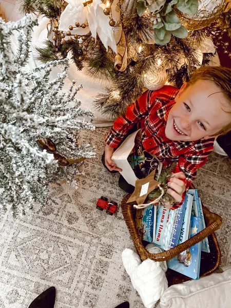 Spreading Christmas Joy Spreading Christmas Joy