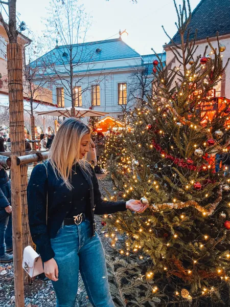 Hello December Hello December