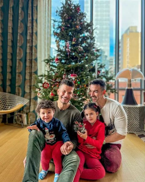 Happy start of the Holiday Season! 🎅✨