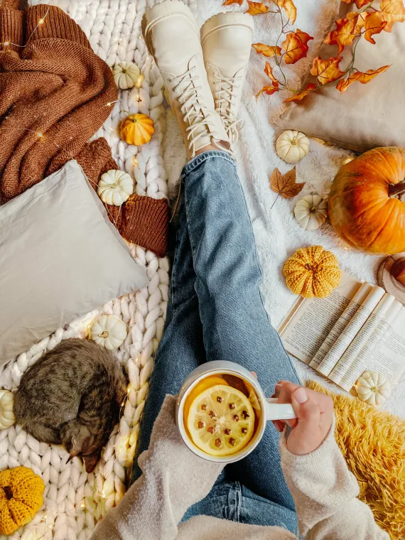 Cozy autumn corner π Cozy autumn corner π