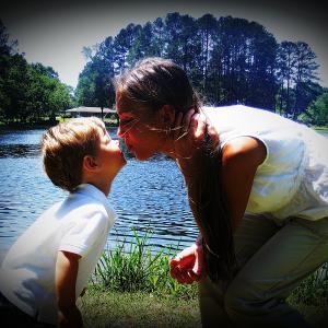 A Kiss for Mommy