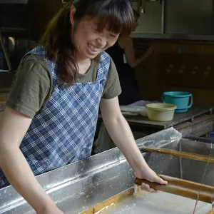 making washi paper