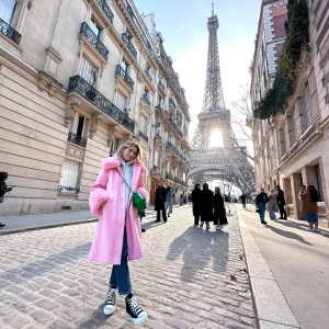 Postcards from Paris