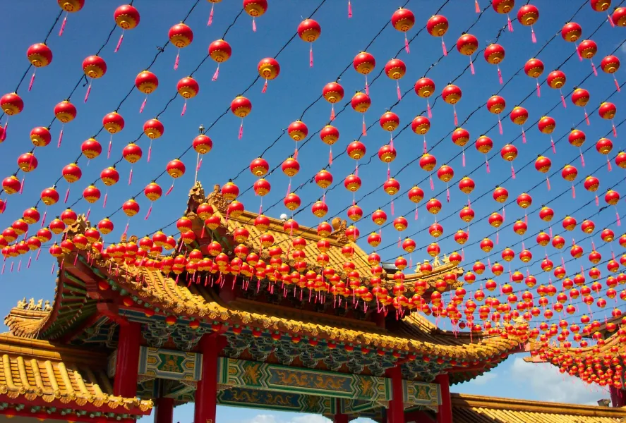 Auspicious Red Lanterns
