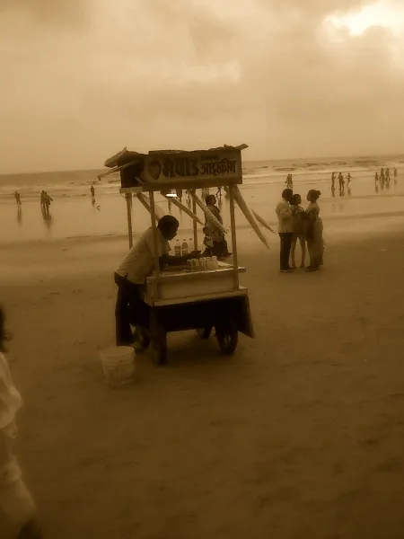 JUHU BEACH