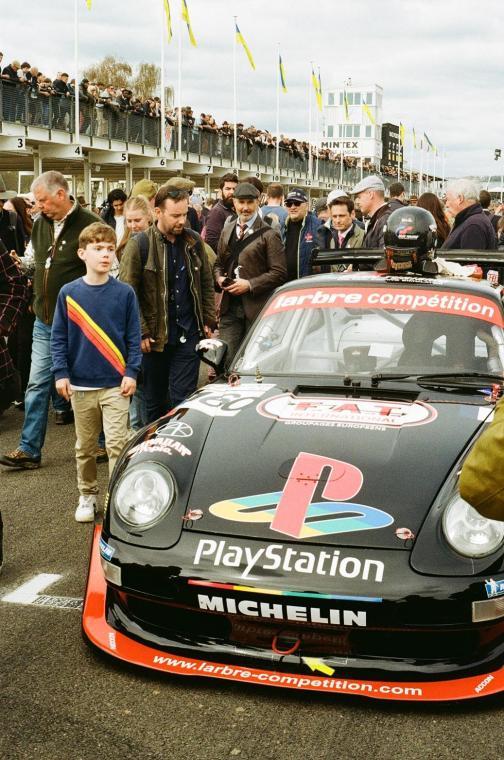 Porsche fan