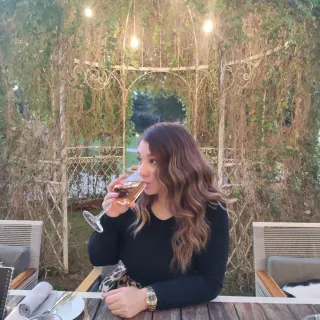 🍷Still Half Full 😉