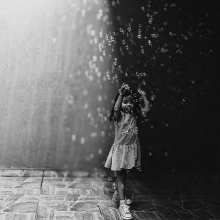 Bubbles of light